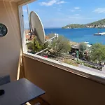 Blazo Apartment